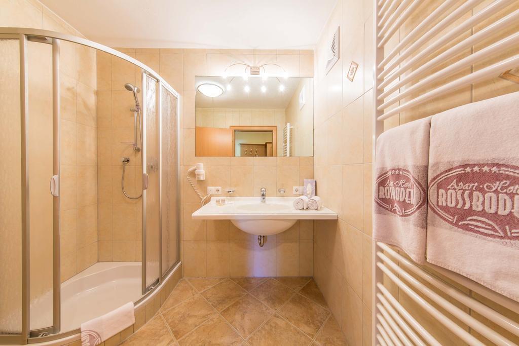 Residence Rossboden Mit Hallenbad Verano ภายนอก รูปภาพ