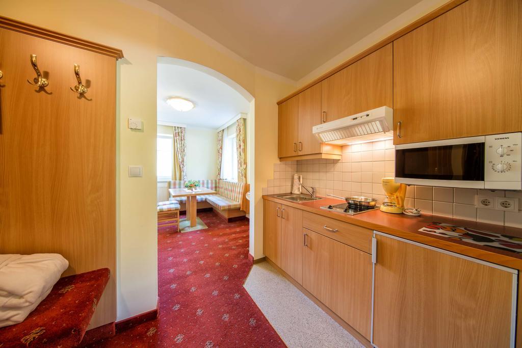 Residence Rossboden Mit Hallenbad Verano ภายนอก รูปภาพ